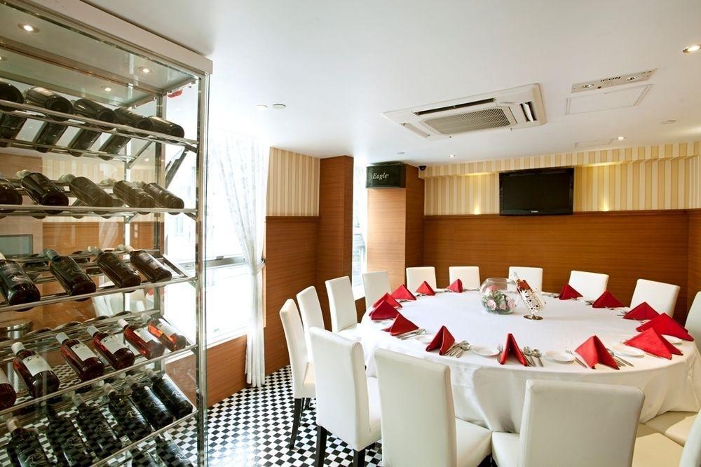 Bridal Tea House Hotel Hung Hom - Gillies Avenue South Hongkong Exteriör bild